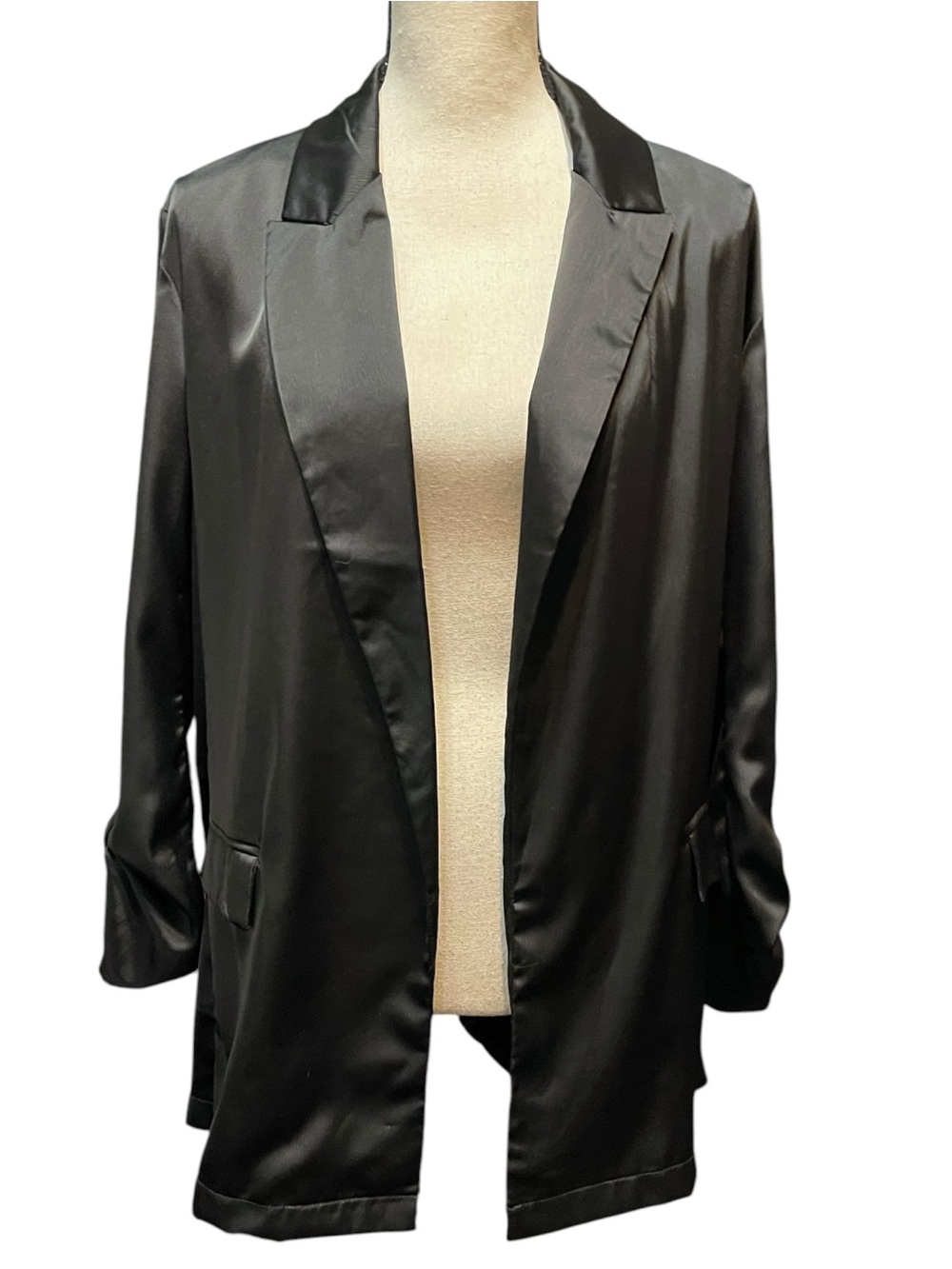 Glam Sleek Satin Black Minimalist Vertistile Open Front Long Line Blazer Large